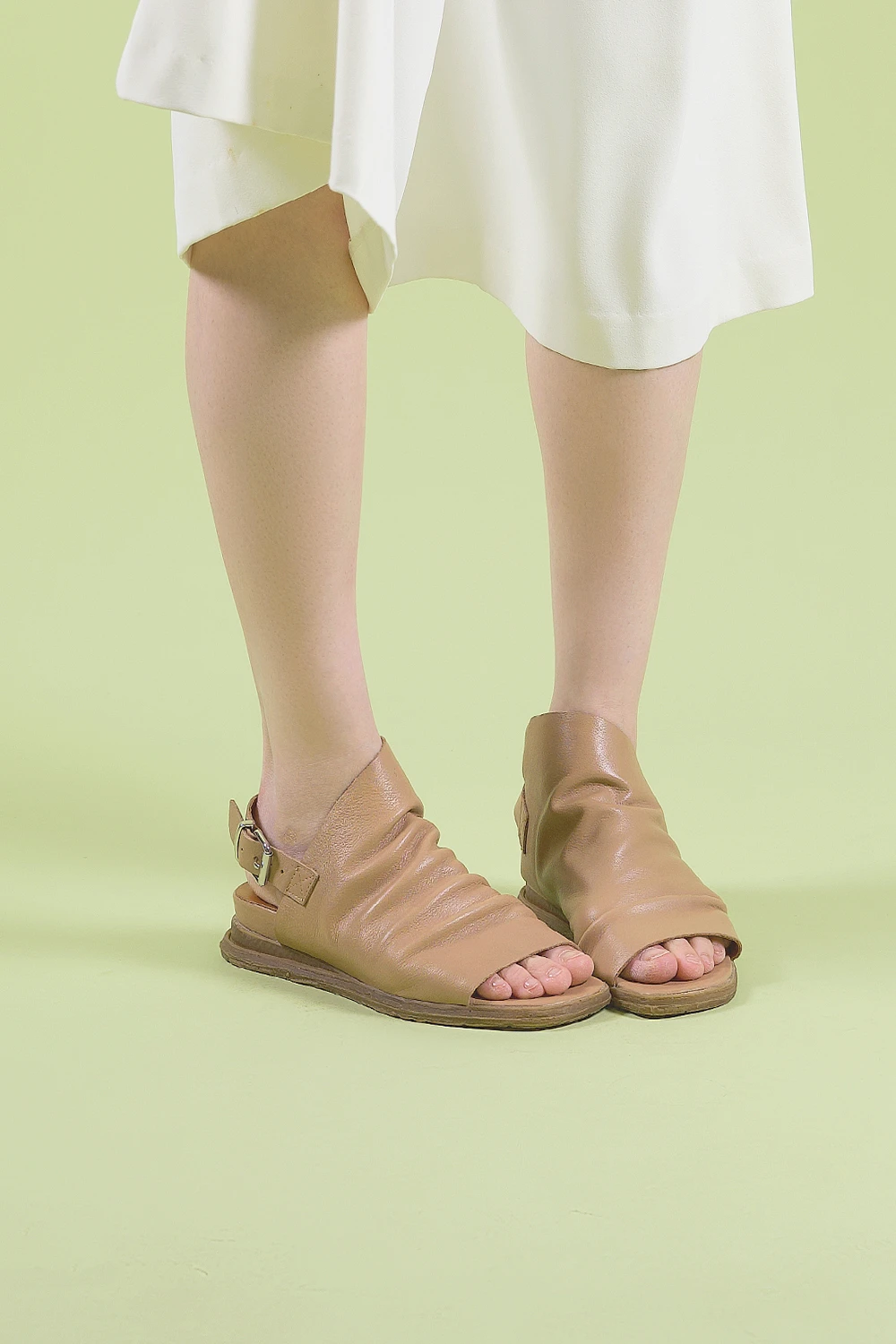 Cover Up Softy Sandal 鞣革後條帶魚口涼鞋